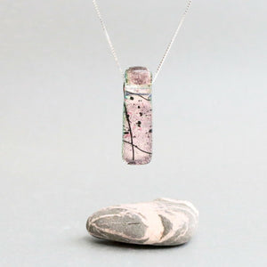 MERE Glass Lilabet Necklace in Cool Pink