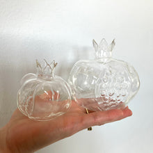 Load image into Gallery viewer, Set of 2 Pomegranate Bud Vases