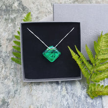 Load image into Gallery viewer, Mere Glass KARI Pendant Necklace - Emerald Green