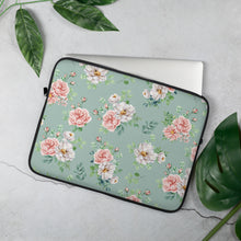 Load image into Gallery viewer, English Rose Print Laptop Sleeve