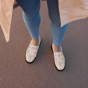Women’s Rose Print Slip-On Canvas Shoes