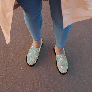 Women’s Rose Print Slip-On Canvas Shoes