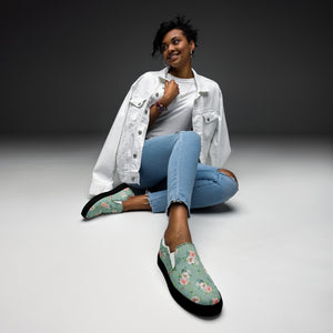 Women’s Rose Print Slip-On Canvas Shoes